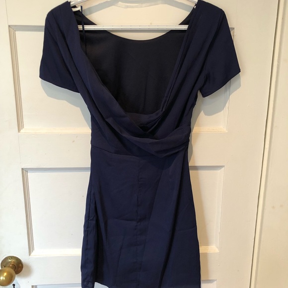 Tobi Dress - Picture 2 of 2